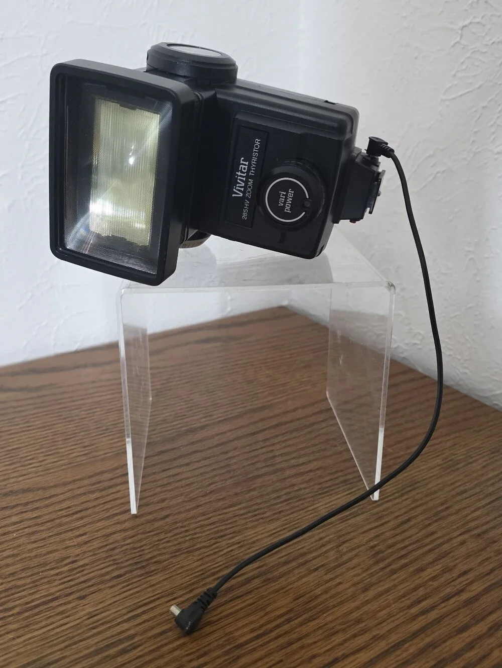 Vivitar 285HV Zoom Thyristor Shoe Mount Flash w/ Opteka Diffuser